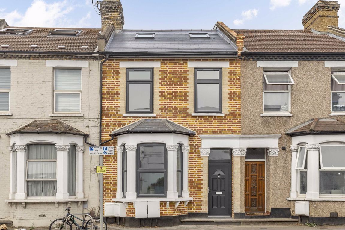 2 bed flat for sale in Haydons Road, London SW19 Zoopla