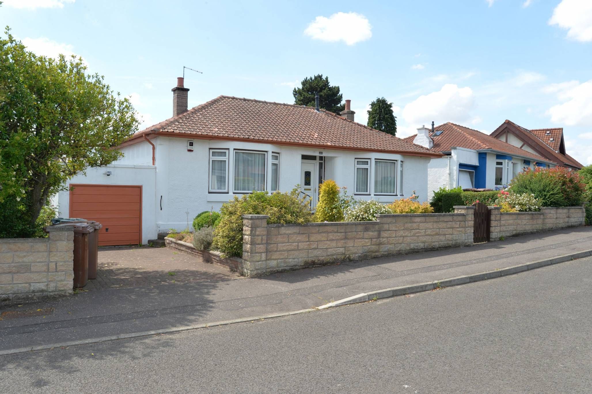 3 bed bungalow for sale in Riversdale Road, Edinburgh EH12 Zoopla