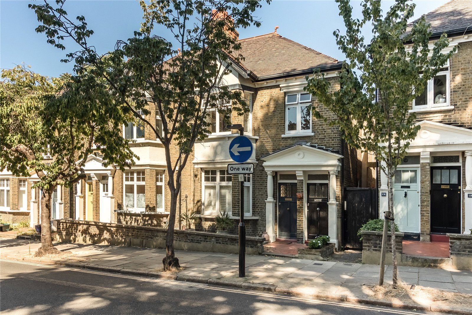 3 bed flat for sale in Cruikshank Street, London WC1X Zoopla