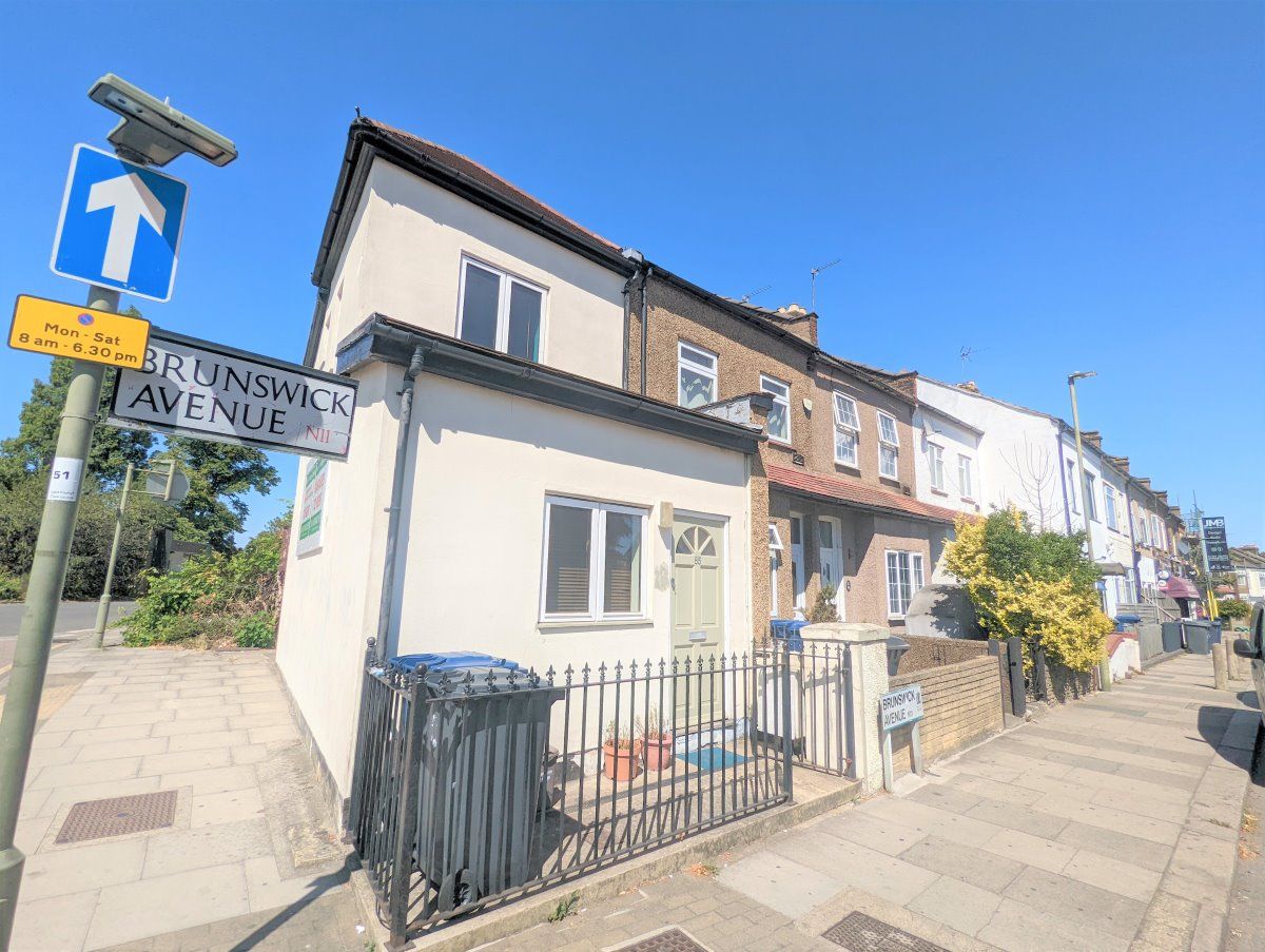 1 bed flat to rent in Brunswick Avenue, London N11 Zoopla