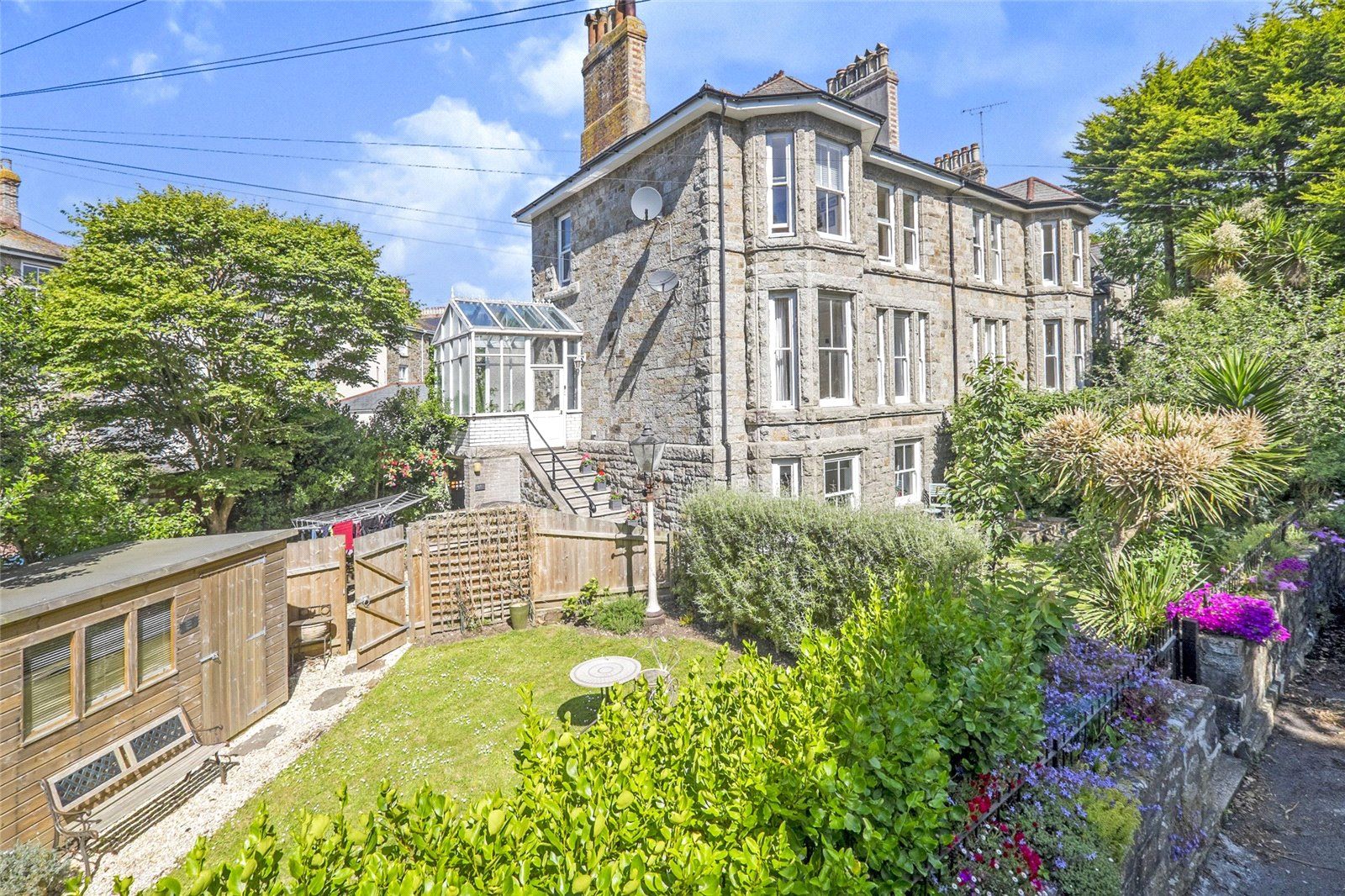 3 Bed Flat For Sale In Porthia House Trewithen Road Penzance 