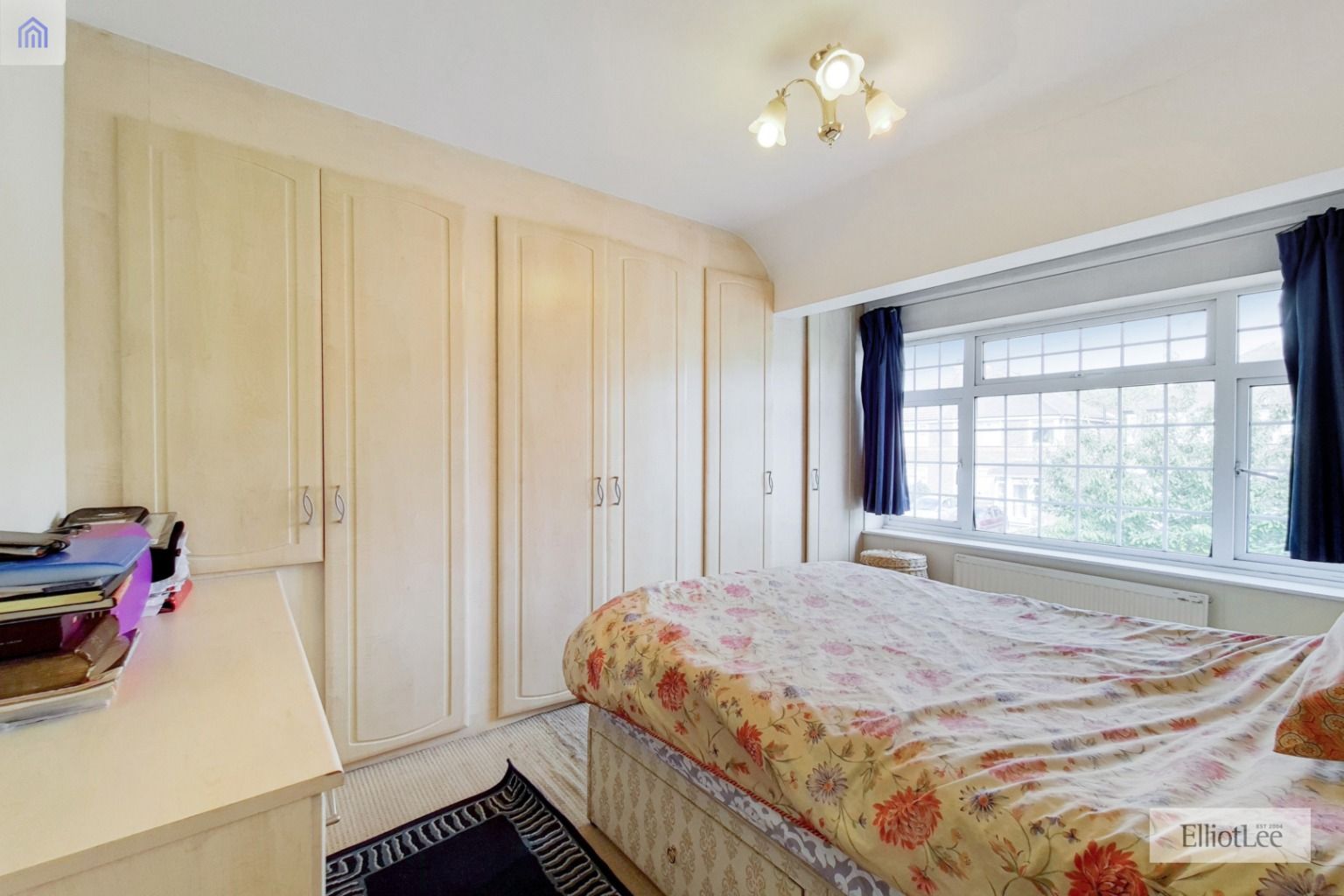 5 bed semidetached house for sale in Middleton Avenue, Greenford UB6