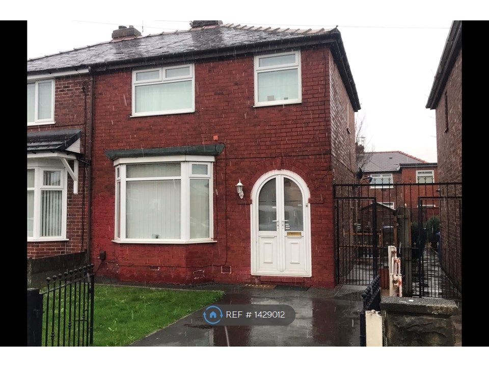 3 bed semidetached house to rent in Ruskin Road, Droylsden, Manchester