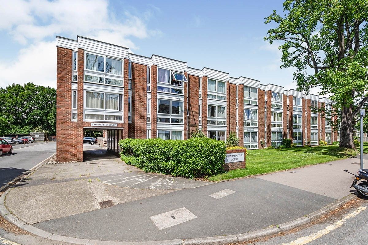 1 bed flat to rent in Lovelace Gardens, Surbiton, Surrey KT6 Zoopla