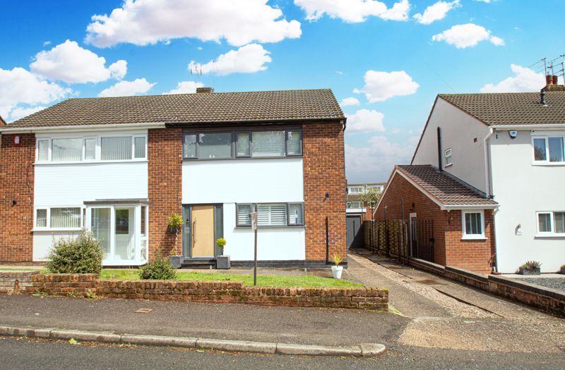 3 bed semidetached house for sale in Carters Lane, Halesowen B62 Zoopla