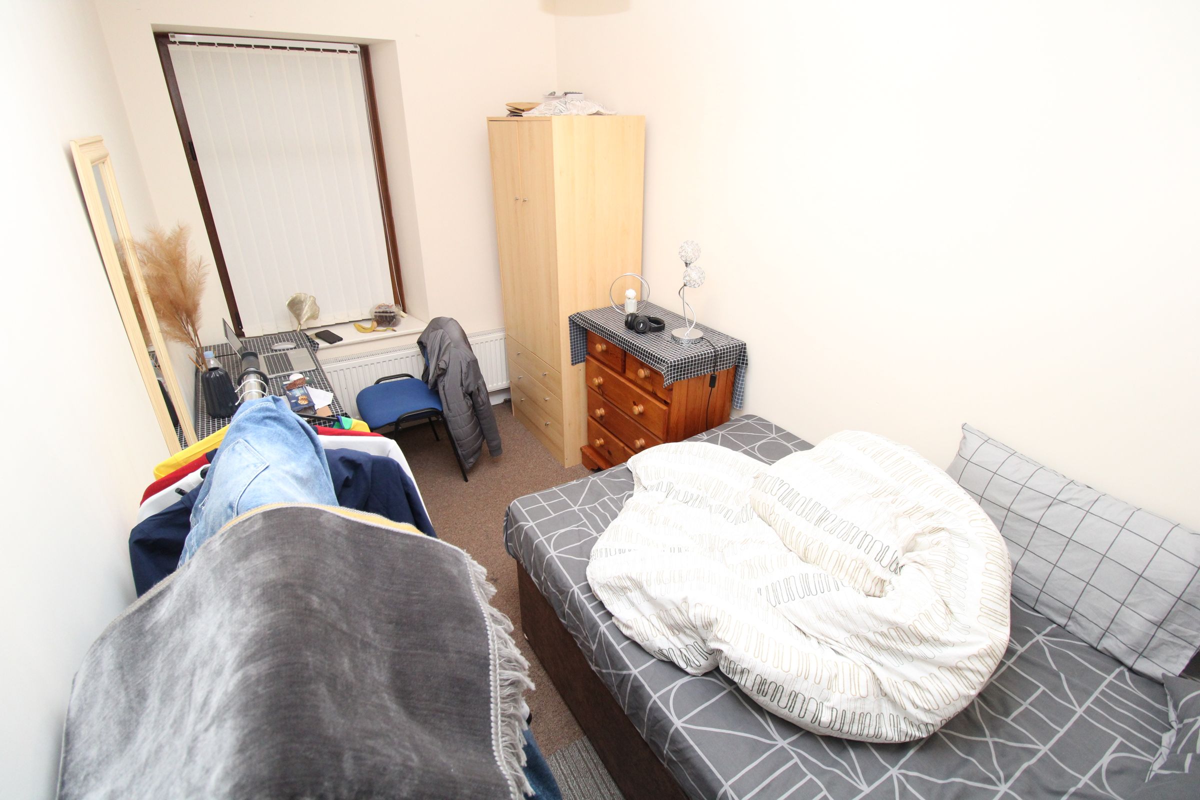 4 bed terraced house to rent in Saron Street, Pontypridd CF37 Zoopla