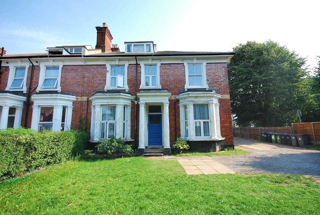Studio for sale in Ealing Road, Wembley, Middlesex HA0 Zoopla
