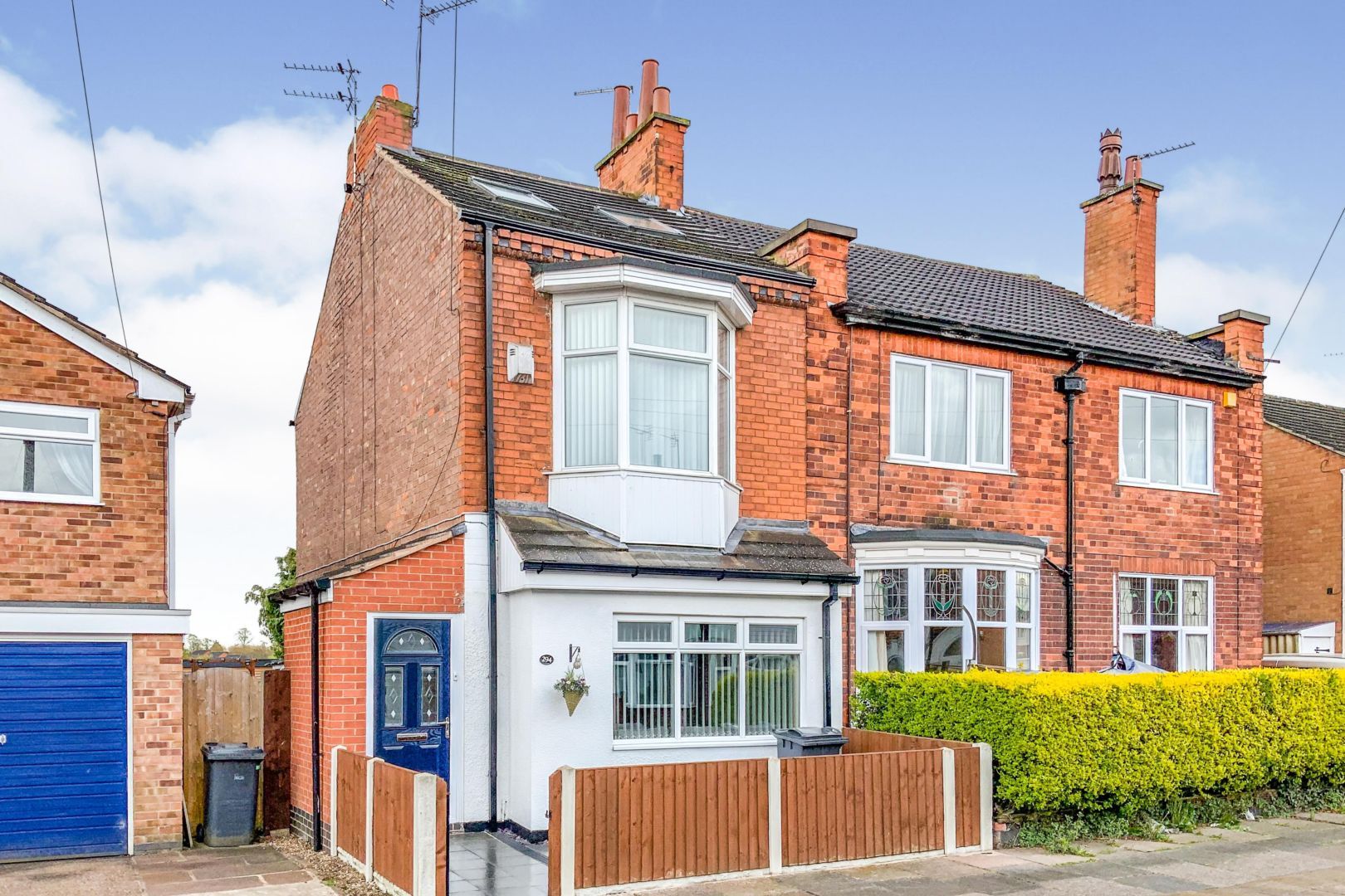 5 bed end terrace house for sale in Milligan Road, Aylestone, Leicester