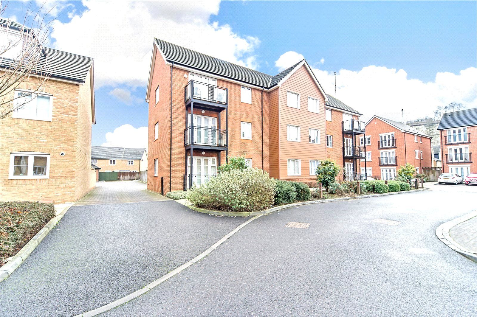 2 bed flat for sale in Butlers Park Way, Strood, Kent ME2 Zoopla