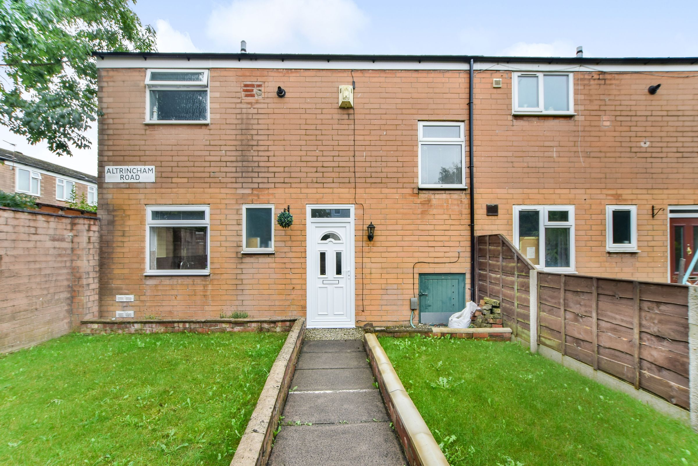 3 bed end terrace house for sale in Altrincham Road, Manchester M23 Zoopla