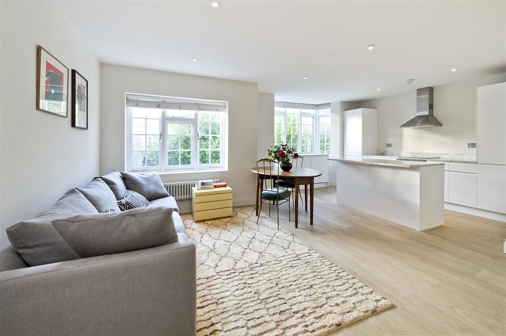 3 bed flat for sale in Old Oak Road, London W3 Zoopla