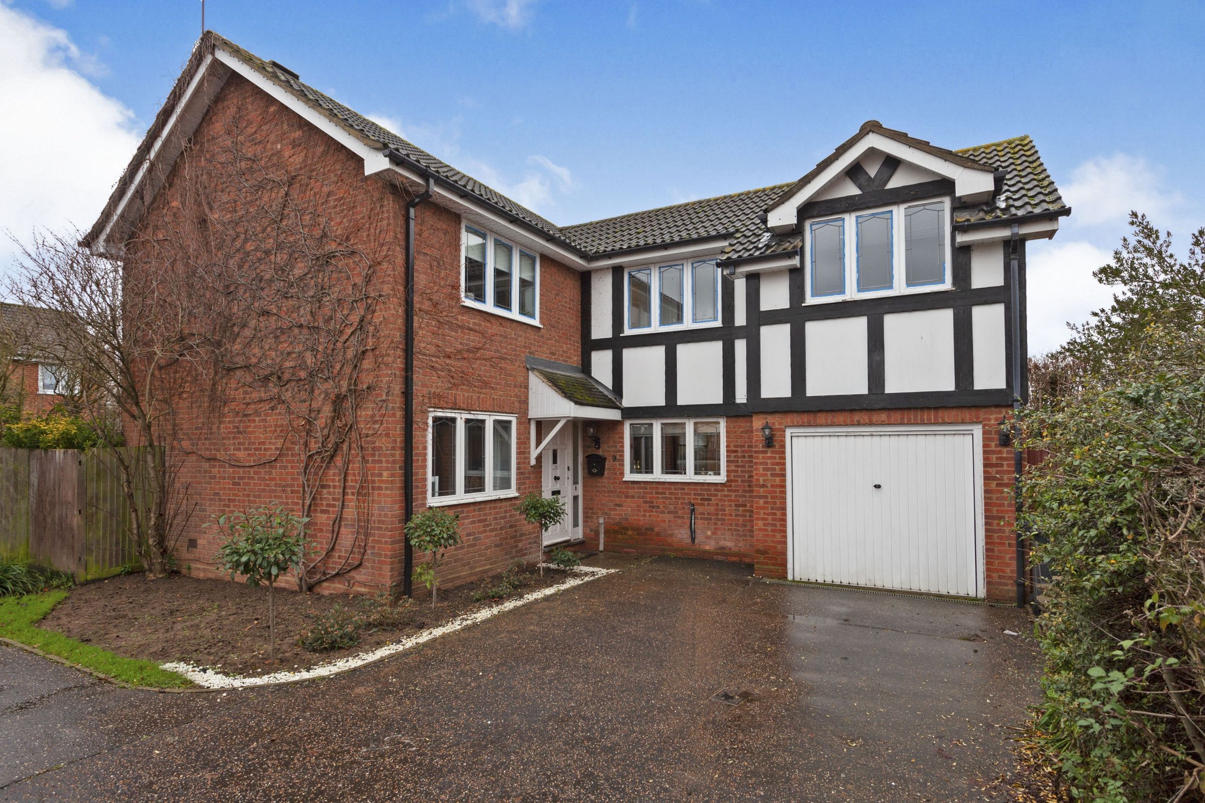 4 bed detached house for sale in Peregrine Road, Waltham Abbey EN9 Zoopla