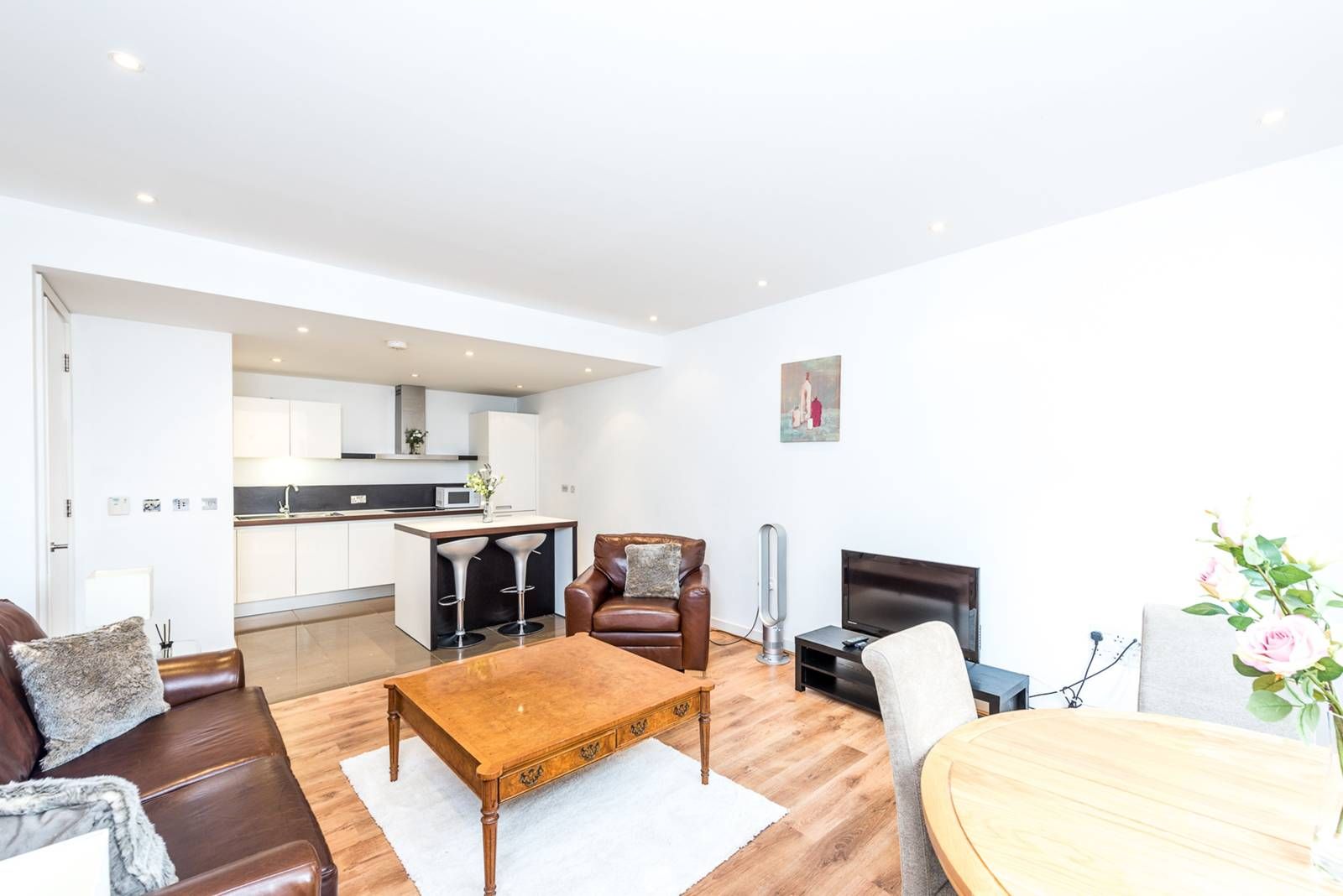1 bed flat for sale in Grosvenor Waterside, Chelsea, London SW1W Zoopla