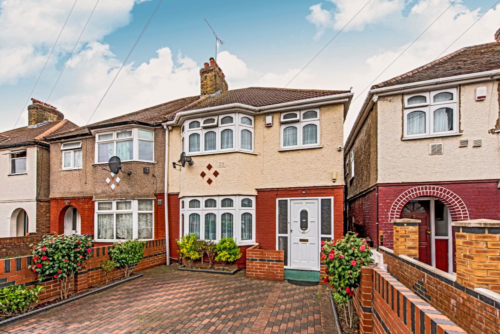 Barrack Road, Off Staines Road, Hounslow TW4  