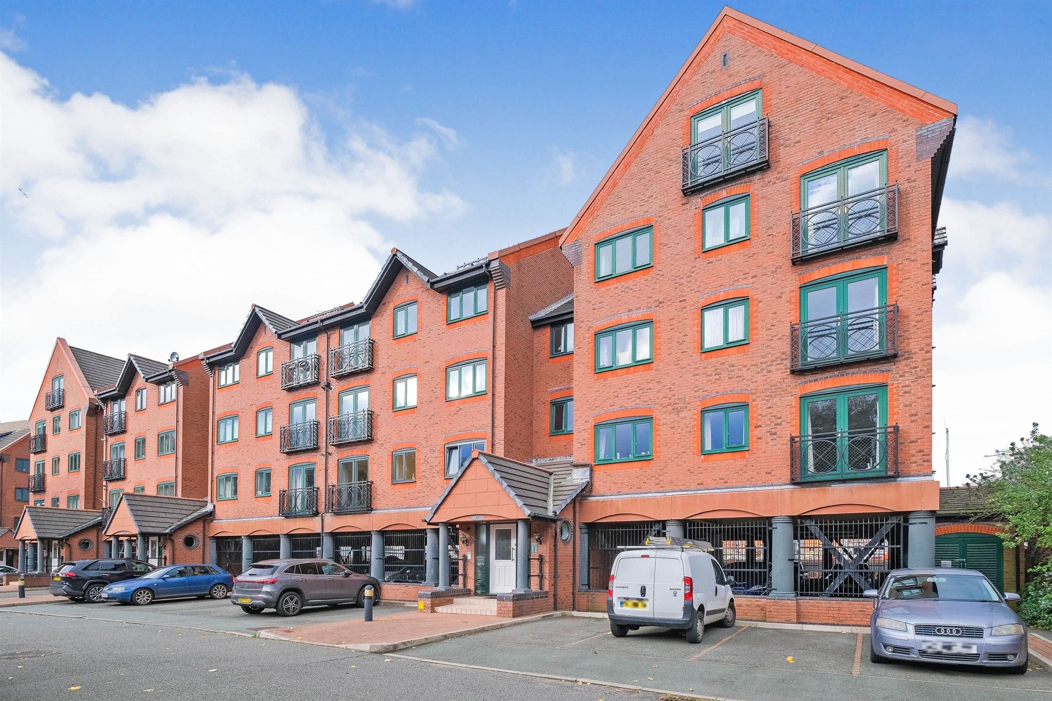 2 bed flat for sale in South Ferry Quay, Liverpool L3 Zoopla