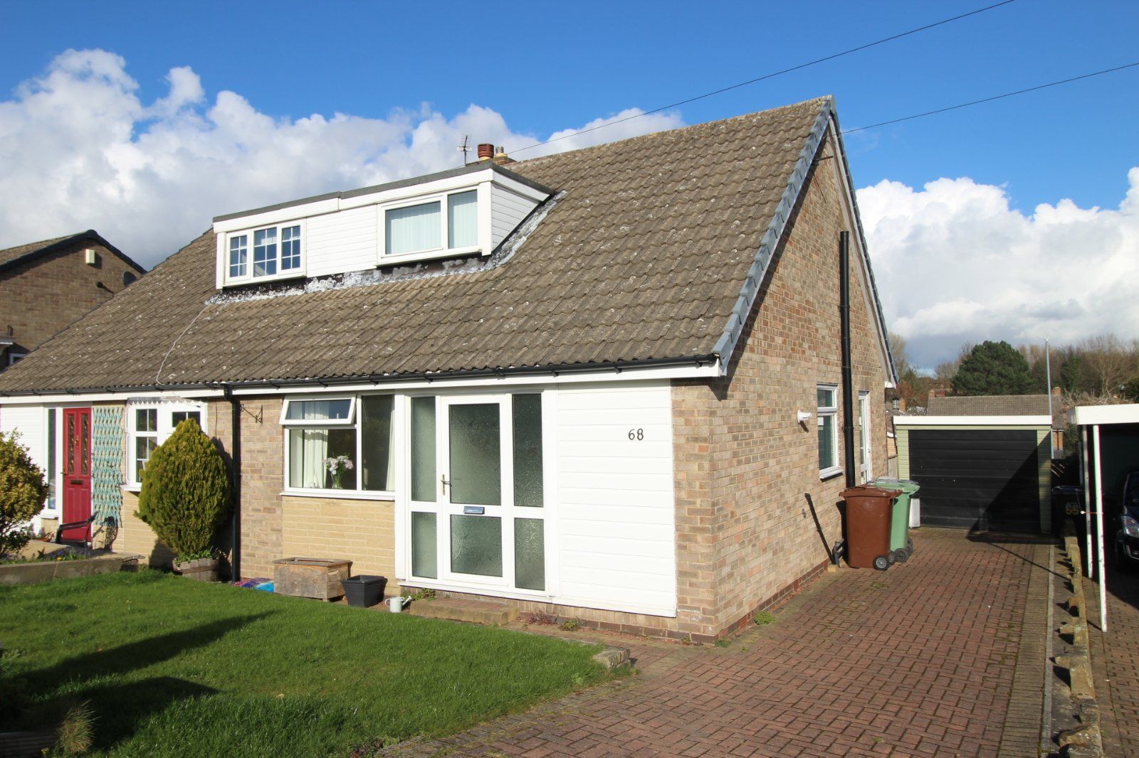 3 bed bungalow for sale in Thorne Grove, Rothwell, Leeds, West