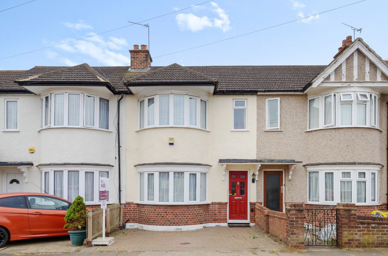 2 bed terraced house for sale in Lynmouth Drive, Ruislip, Middlesex HA4