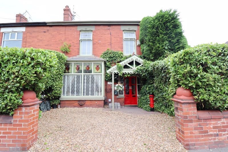 4 bed end terrace house for sale in Leigh Road, Worsley, Manchester M28