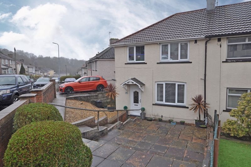 3 bed semidetached house for sale in Stunning Property, Graig Park
