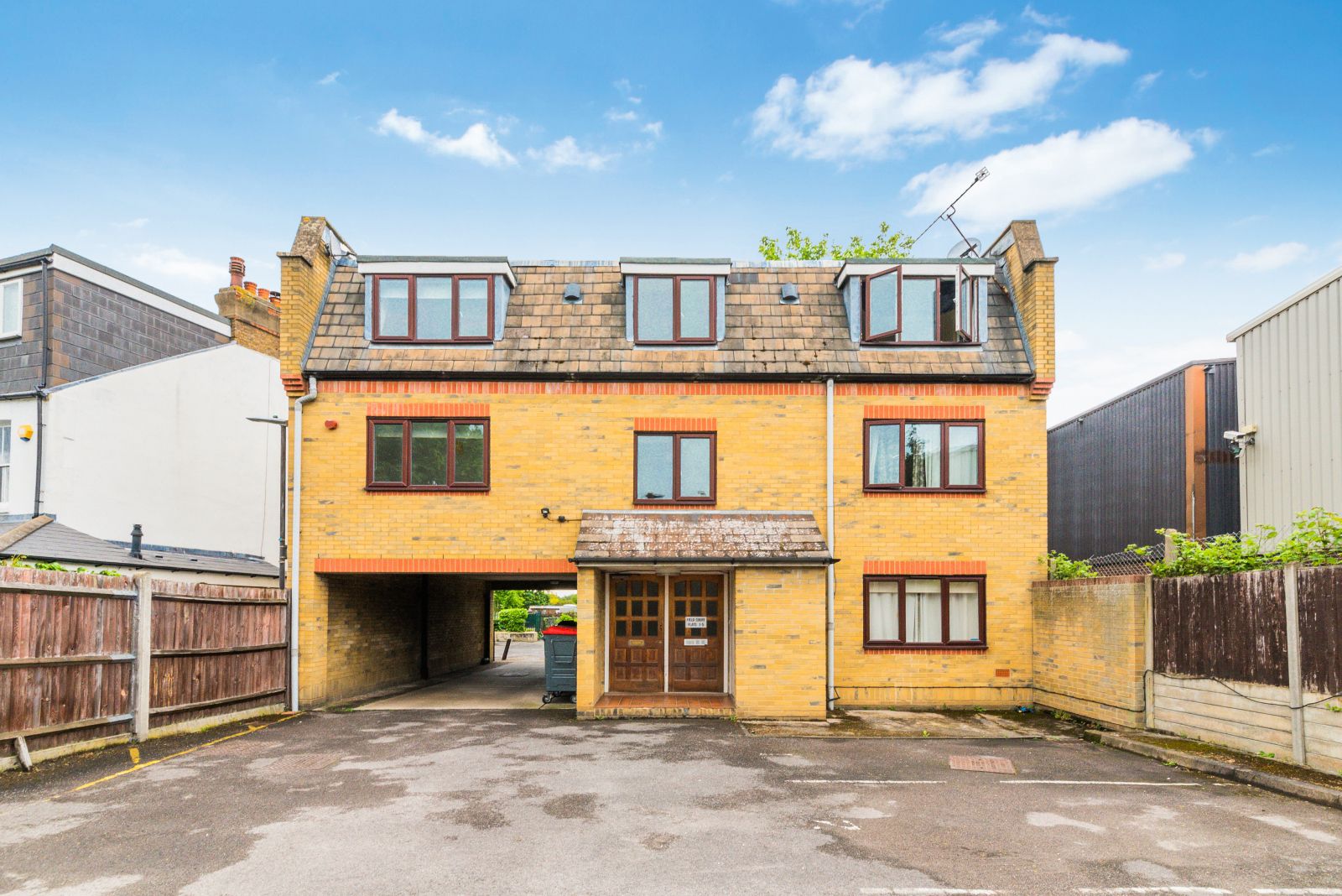 Field Court, Wellington Road, London SW19  