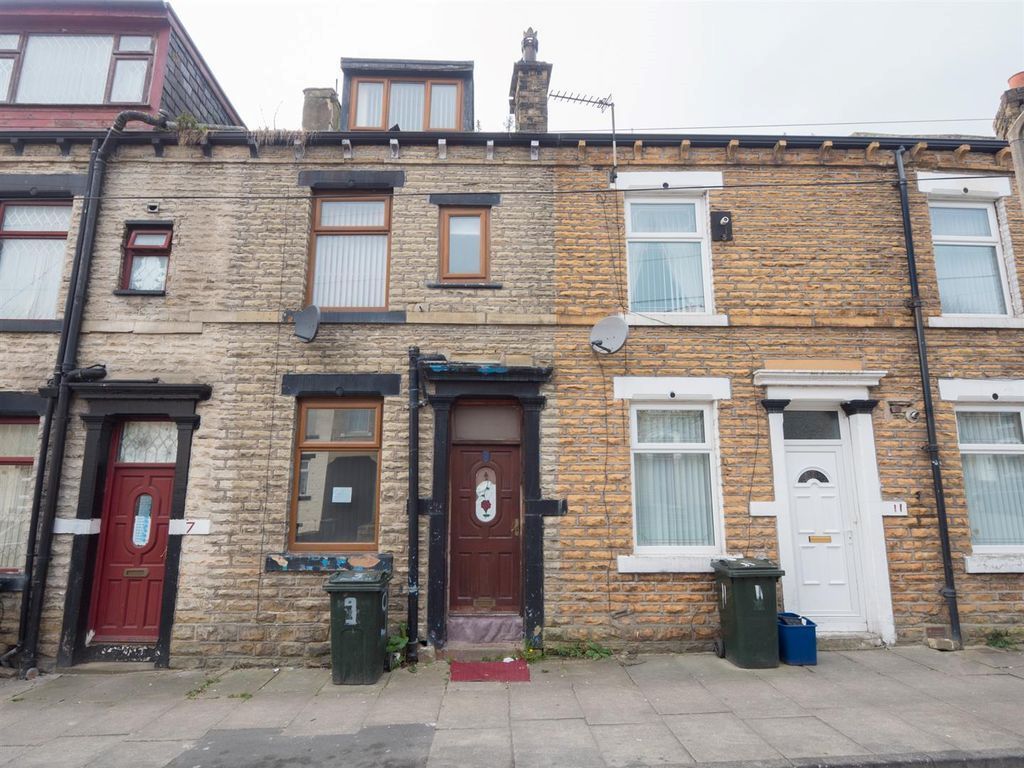 9 Greenhill Street, Bradford, West Yorkshire BD3  