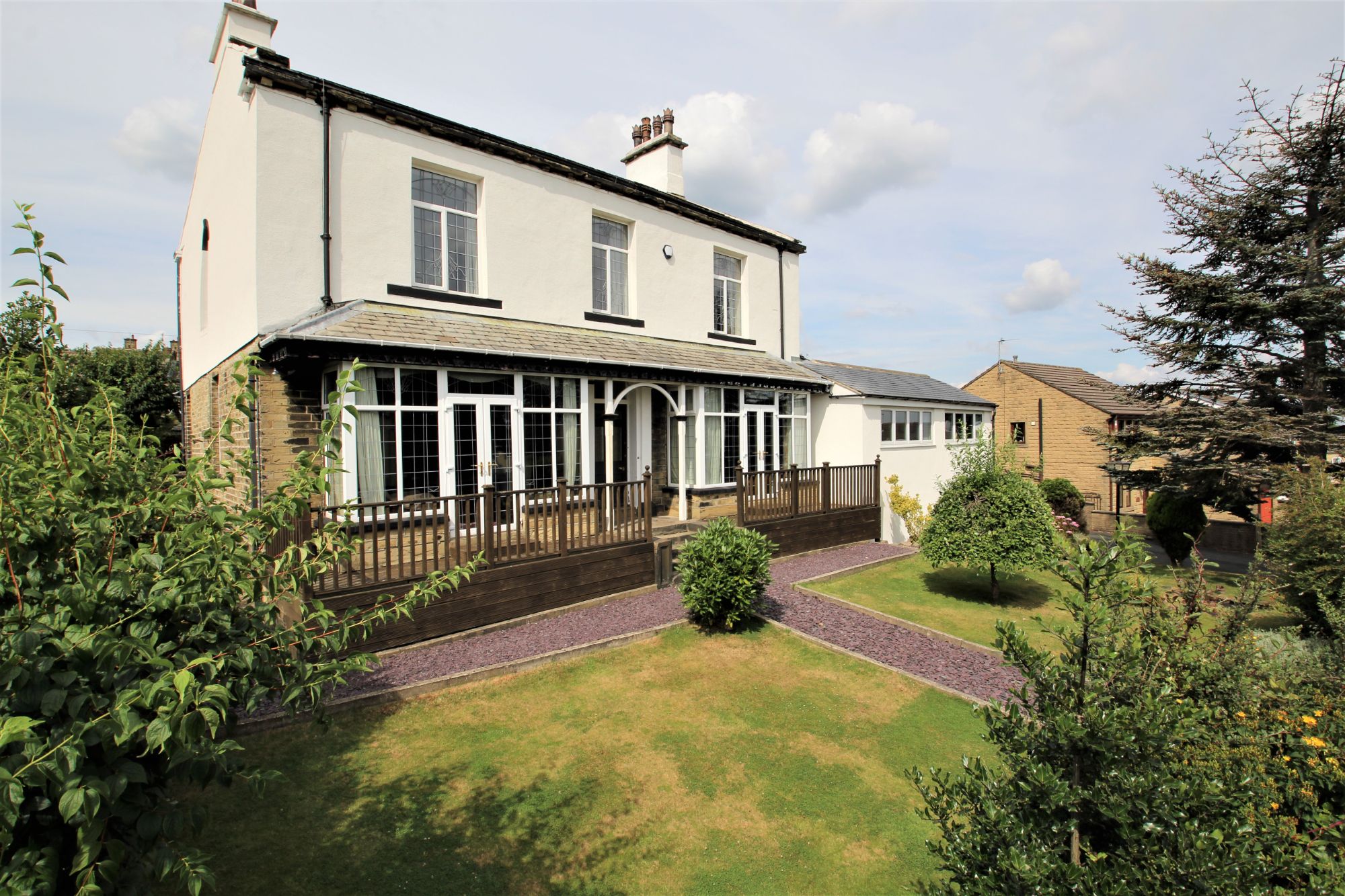 5 bed detached house for sale in Fairburn Gardens, Eccleshill, Bradford