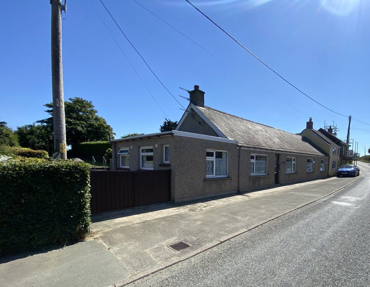 3 bed bungalow for sale in The Tiers Cross, Haverfordwest