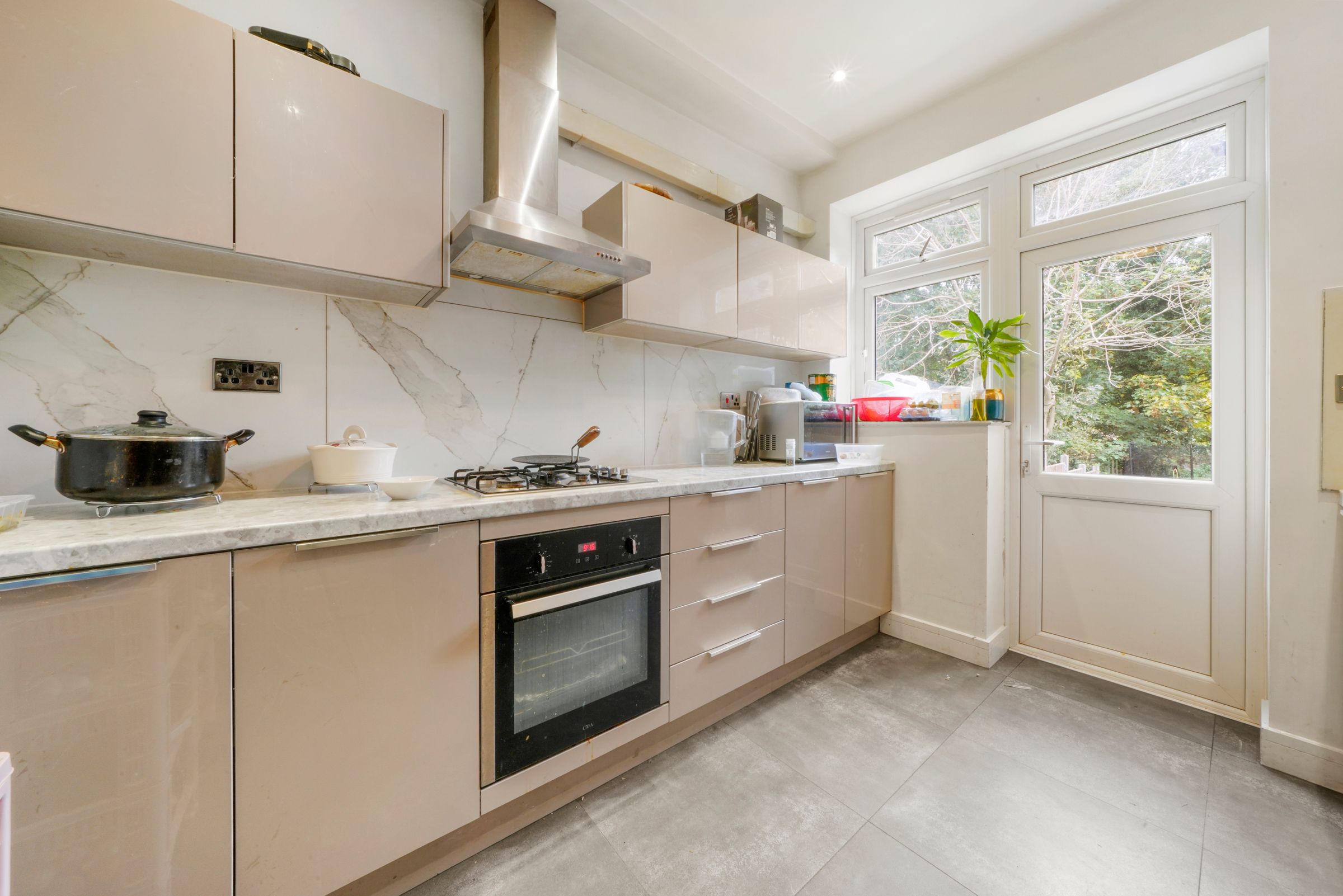 4 bed terraced house for sale in Vicarage Park, London SE18 Zoopla