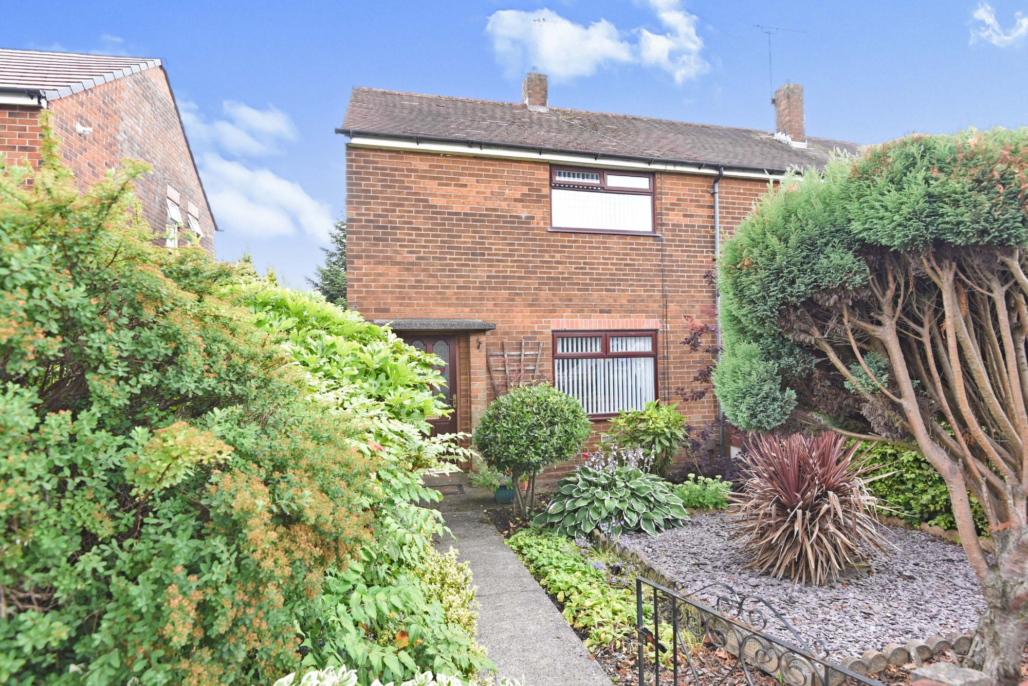 2 bed terraced house for sale in Abbey Hills Road, Oldham OL8 Zoopla
