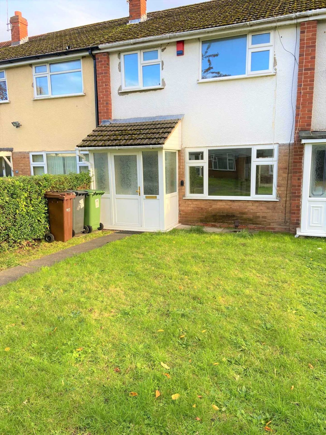 3 bed terraced house to rent in Pine Close, Wolverhampton WV3 Zoopla