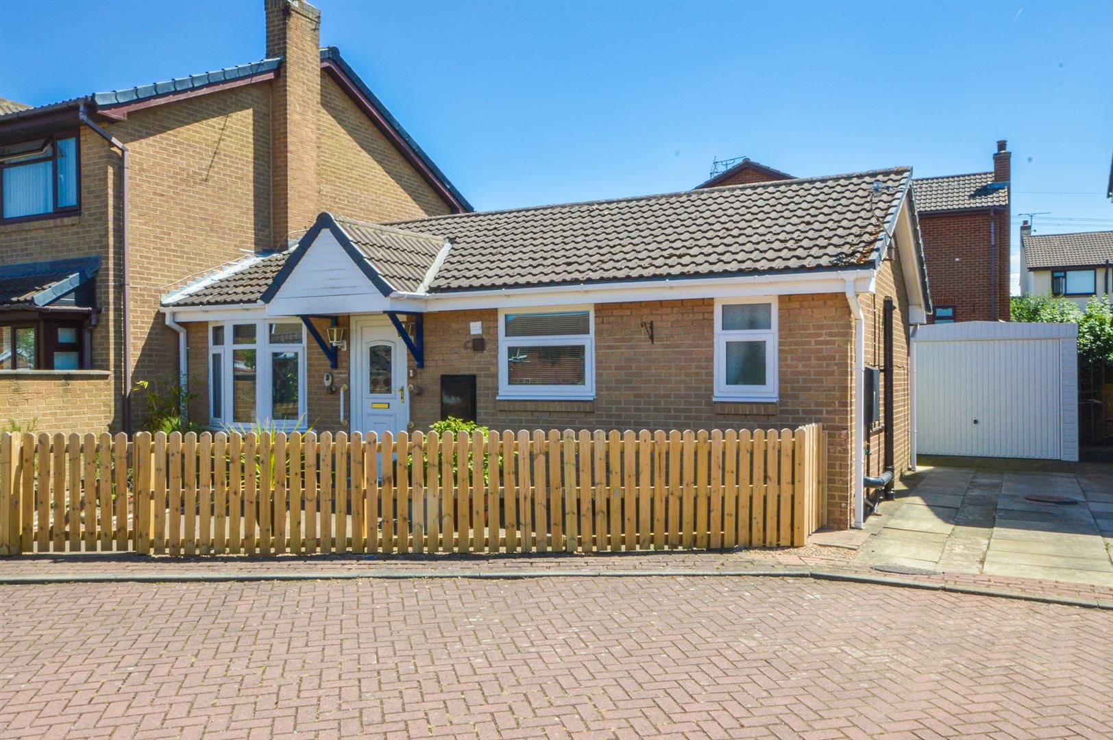 2 bed semidetached bungalow for sale in Meadow Brook Court, Normanton