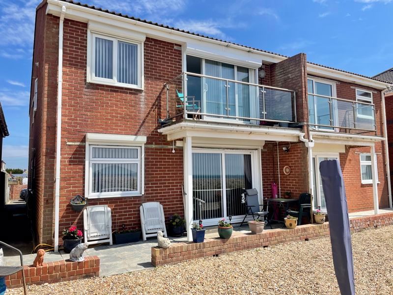 2 bed flat for sale in Southwood Road, Hayling Island PO11 Zoopla