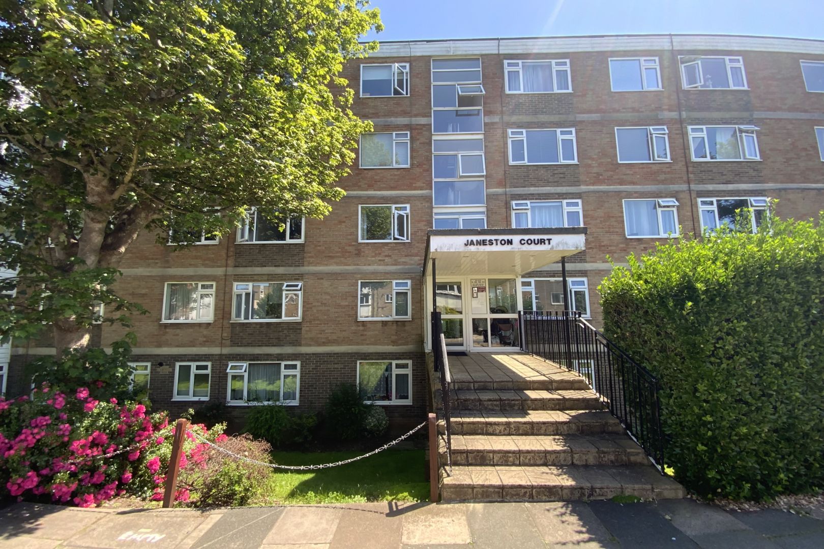 1 bed flat for sale in 13 Wilbury Crescent, Hove BN3 Zoopla