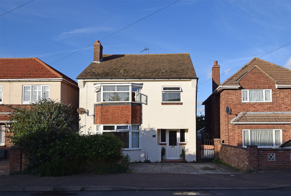 3 bed detached house for sale in Suffolk Road, King's Lynn PE30 Zoopla