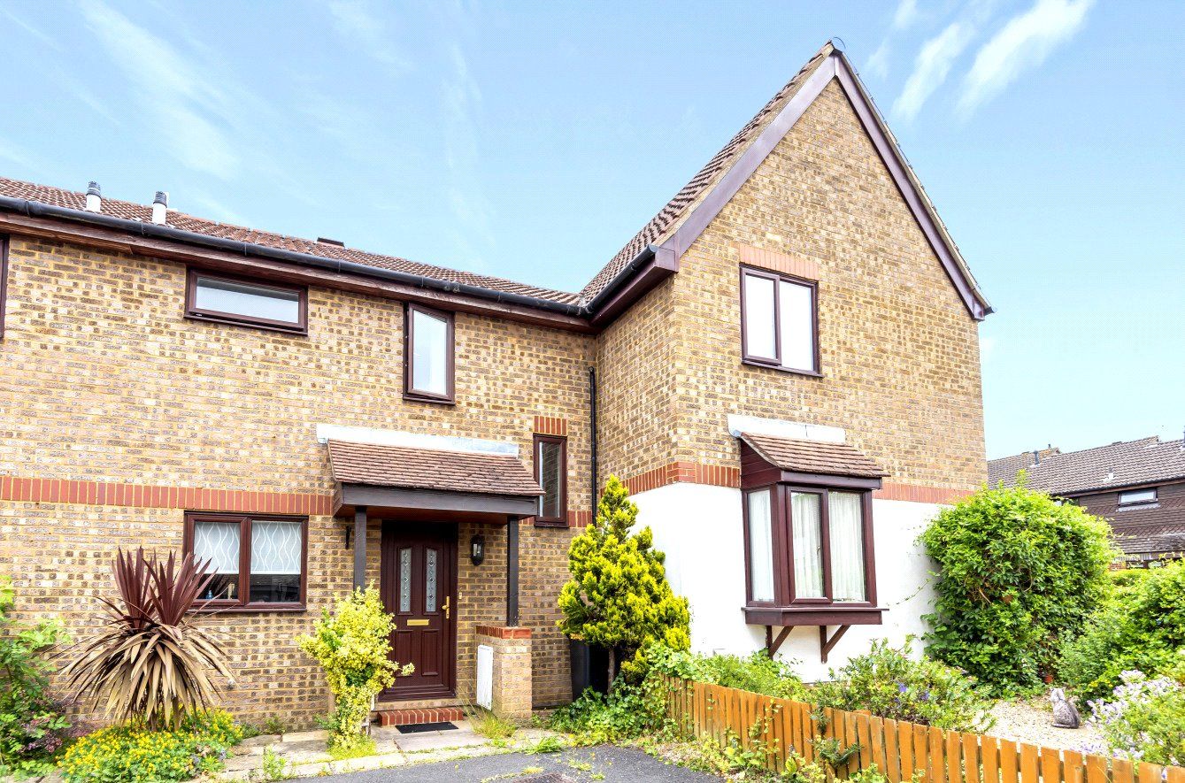 2 bed terraced house for sale in Burpham, Guildford, Surrey GU4 Zoopla