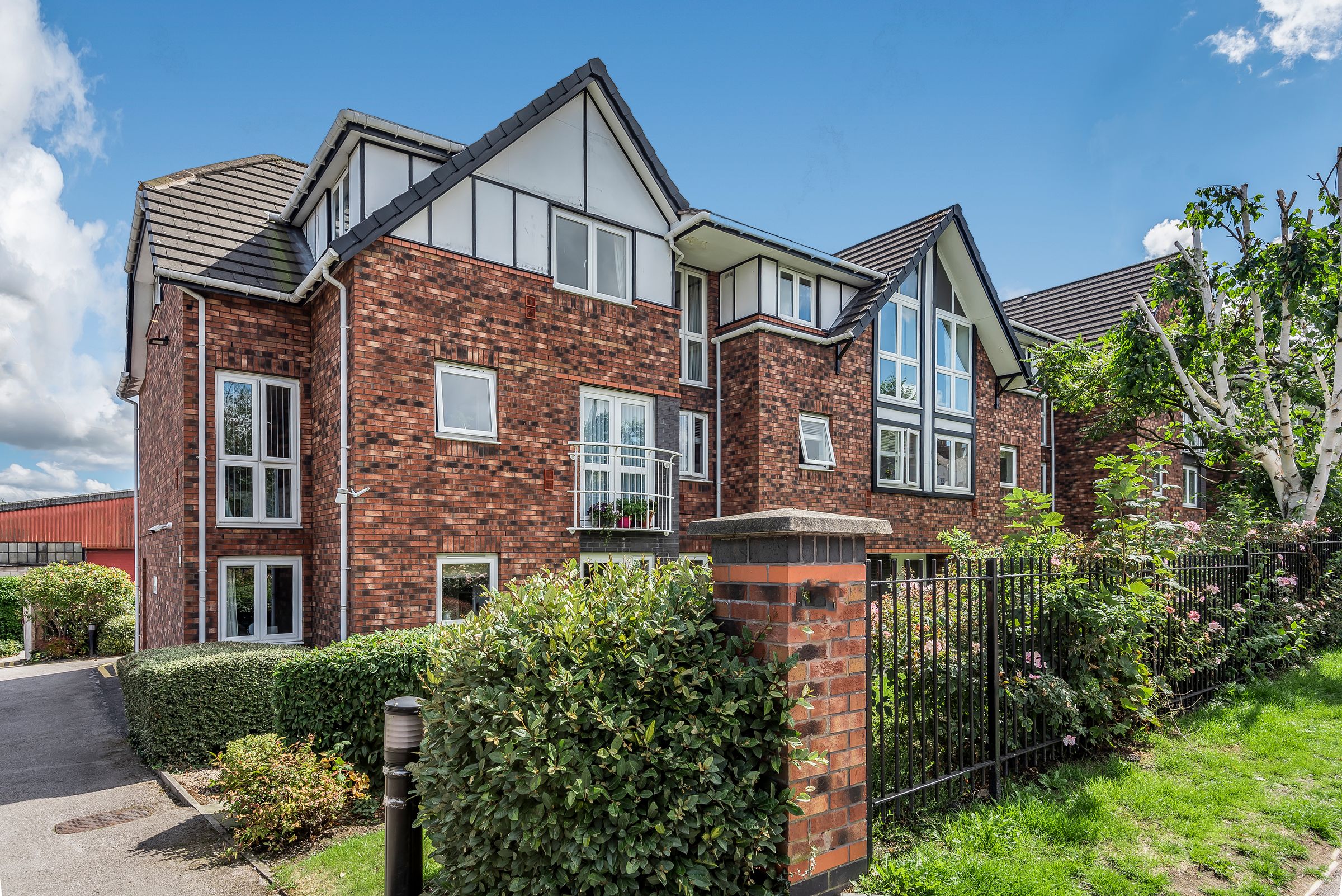 1 bed flat for sale in Brindley Court, London Road, Stockton Heath