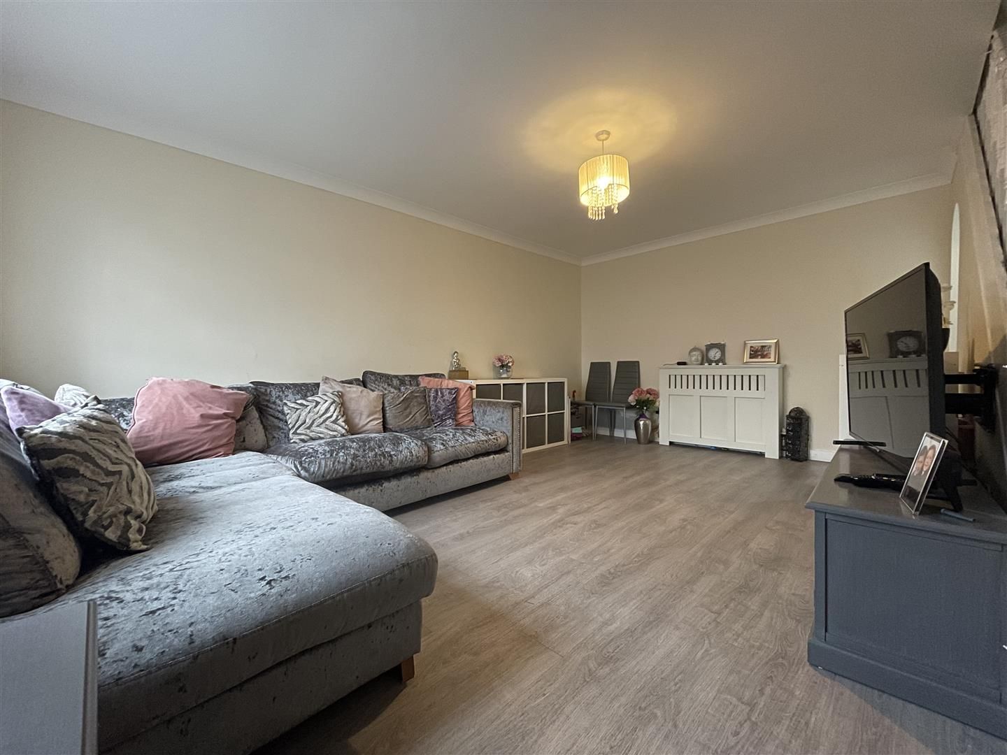 3 bed terraced house for sale in Dunstable Road, StanfordLeHope SS17