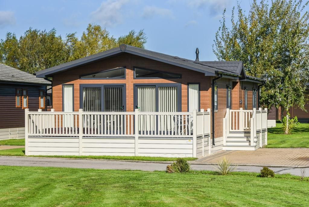 2 bed lodge for sale in Malton, Malton YO17 Zoopla