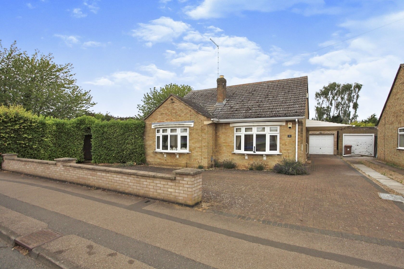 2 bed detached bungalow for sale in Gunthorpe Road, Peterborough PE4