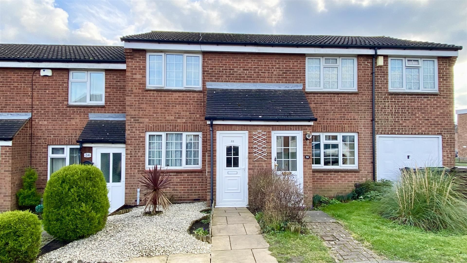 2 bed terraced house for sale in Bingley Close, Snodland ME6 Zoopla