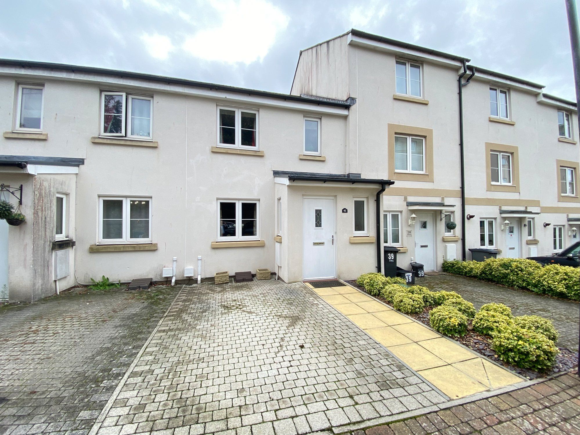 3 bed terraced house for sale in Oak Hill Road, Torquay TQ1 Zoopla