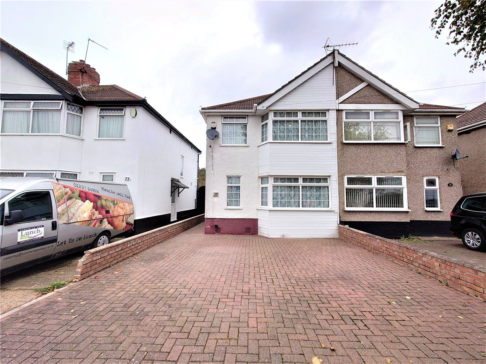 3 bed semidetached house for sale in Ashford Avenue, Hayes, Greater