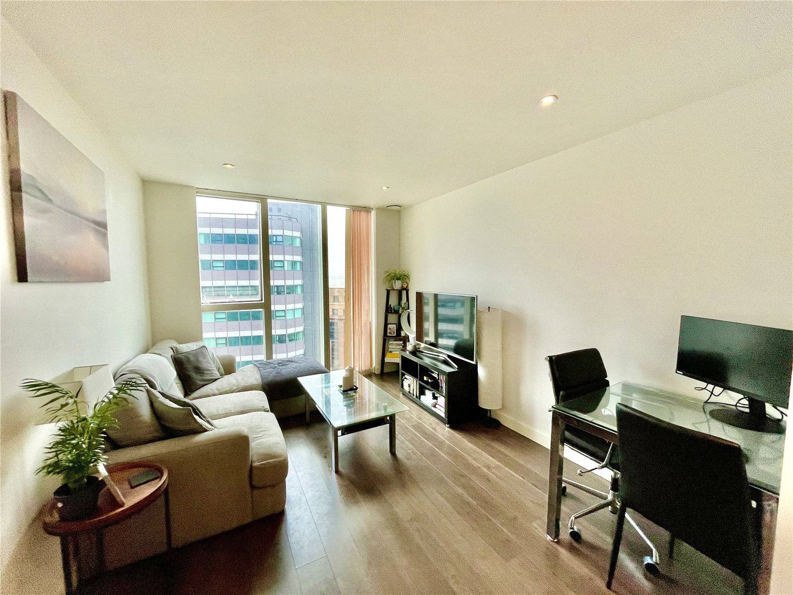 Tennyson Apartments, 1 Saffron Central Square, East Croydon CR0  