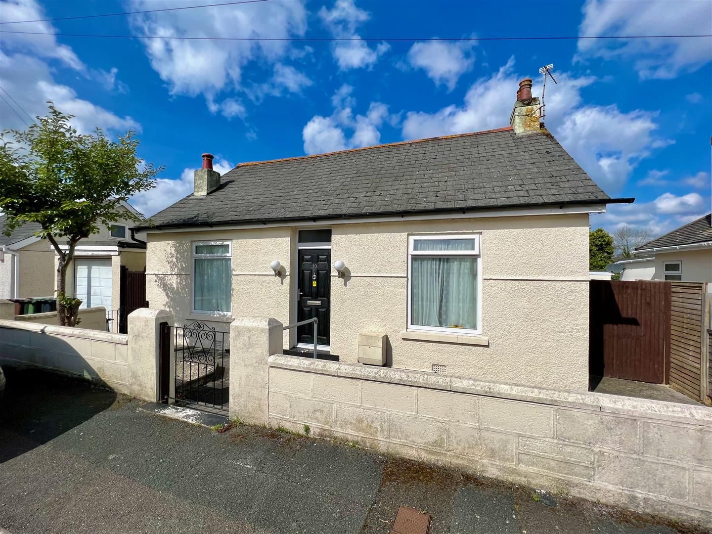 3 bed detached bungalow for sale in The Grove, Plymstock, Plymouth PL9