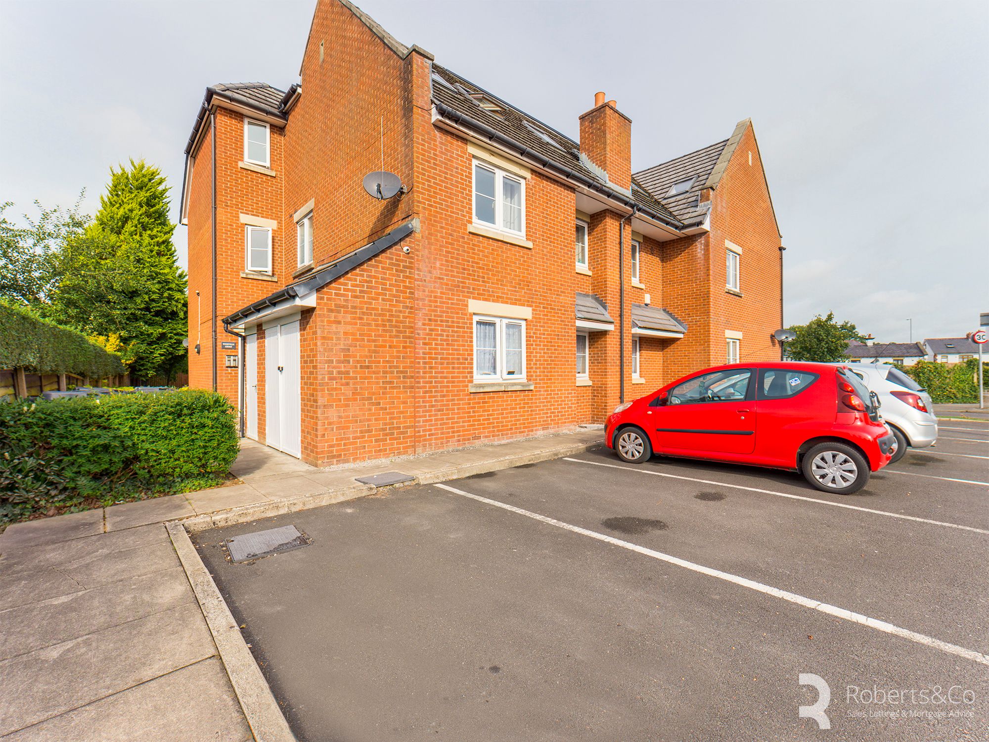 2 bed flat for sale in Woodville Road, Penwortham, Preston PR1 Zoopla