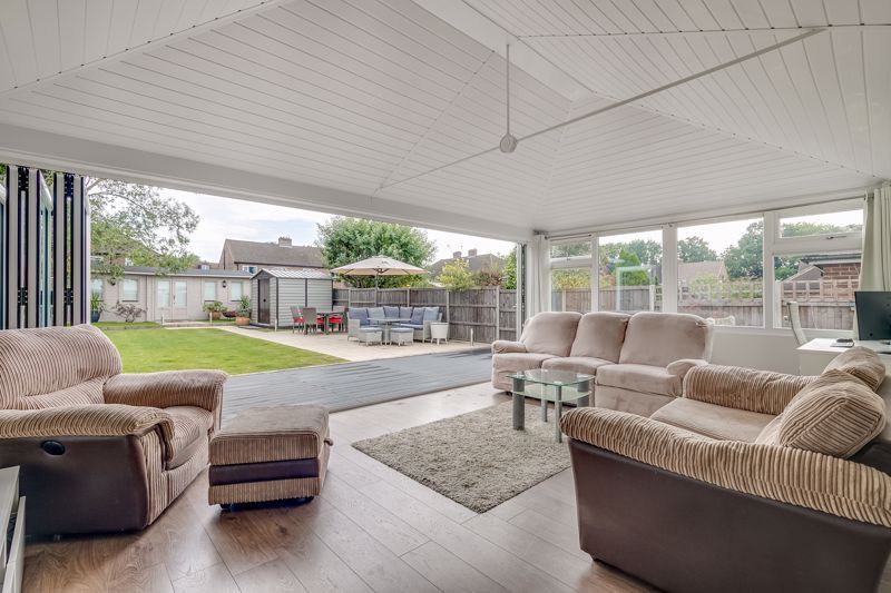 2 bed semidetached bungalow for sale in Shelton Avenue, Warlingham CR6