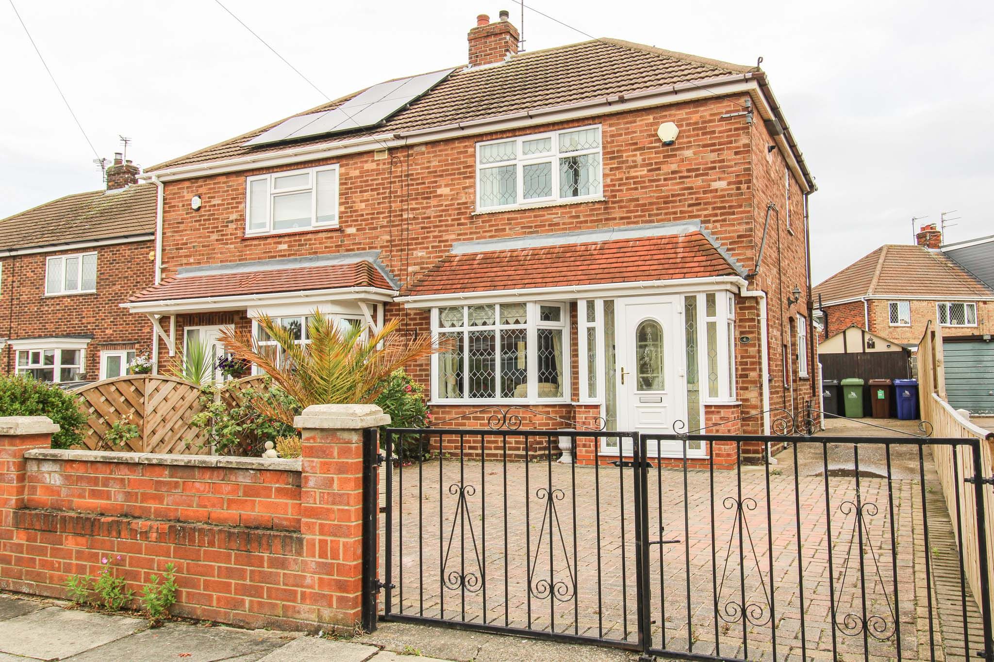 2 bed semidetached house for sale in Howard Grove, Old Clee, Grimsby