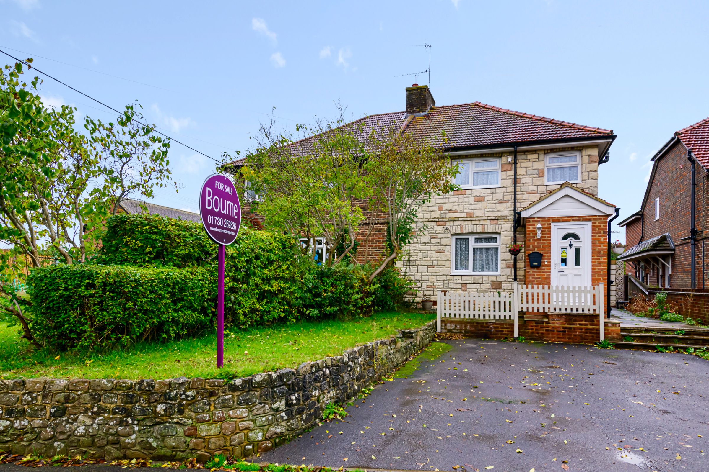 3 bed semidetached house for sale in Mill Road Terrace, Liss