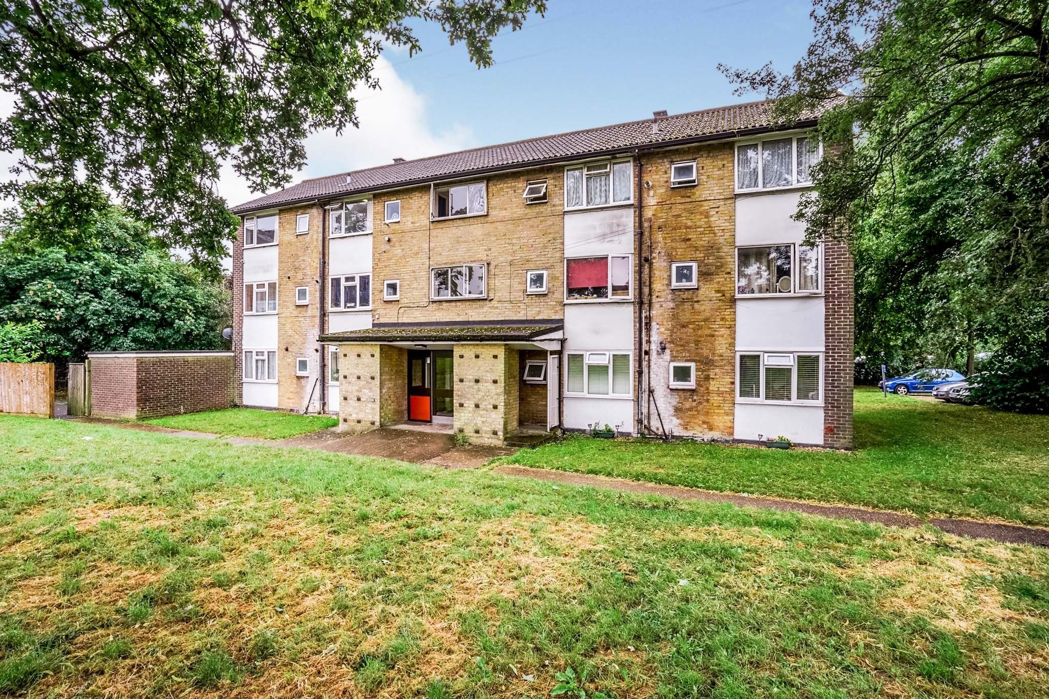 Wadley Close, Hemel Hempstead HP2  