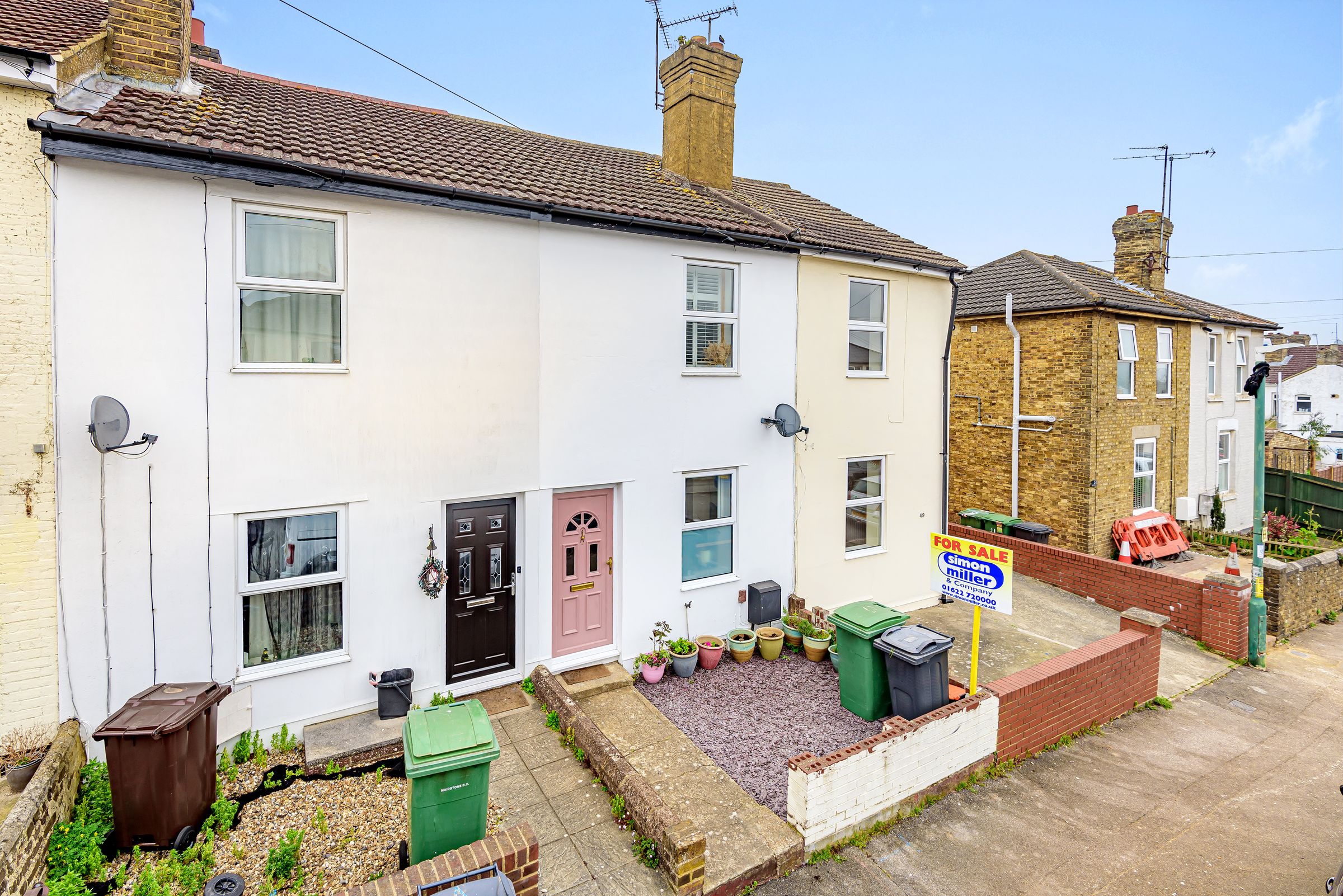 2 bed terraced house for sale in Western Road, Maidstone ME16 Zoopla
